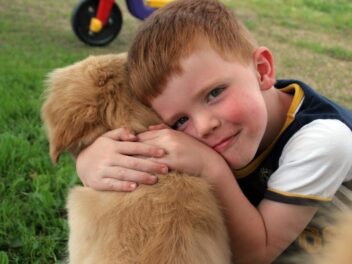 10 races de chiens préférées des enfants